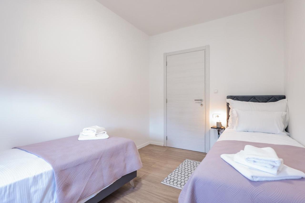 Elly Appartement *